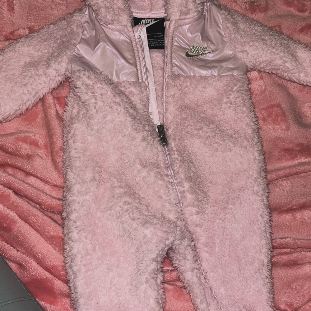 Nike Cozy Pink Sherpa Footie